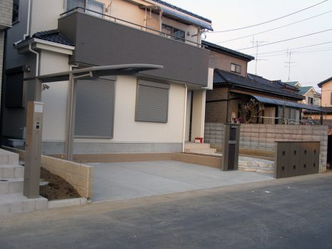 埼玉県伊奈町　駐車場工事とアプローチ NO.10