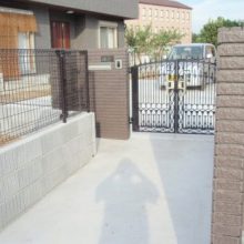 門塀は建物と合わせて NO.46の施工写真3