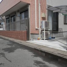 岩田治療院様の駐車場と玄関先に注目 NO.213の施工写真2