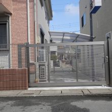 岩田治療院様の駐車場と玄関先に注目 NO.213の施工写真1