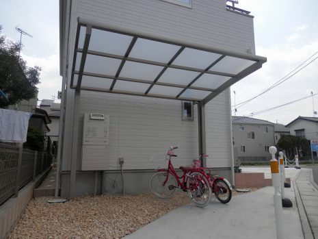 【久喜市】　サイクルポート・物干しセット設置 NO.269