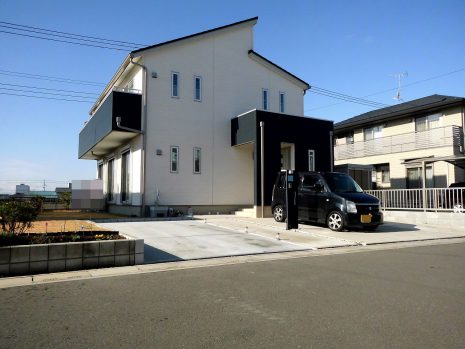【久喜市】　駐車場拡張工事 NO.379
