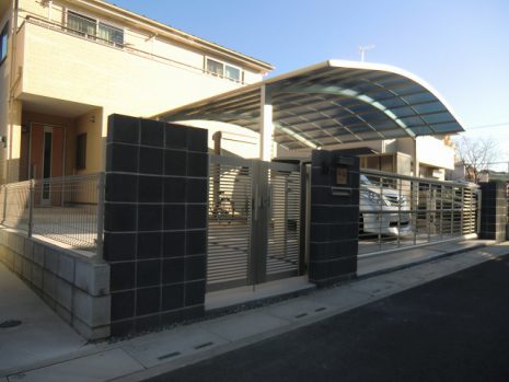 埼玉県幸手市　門まわりのゲートとカーポート NO.63