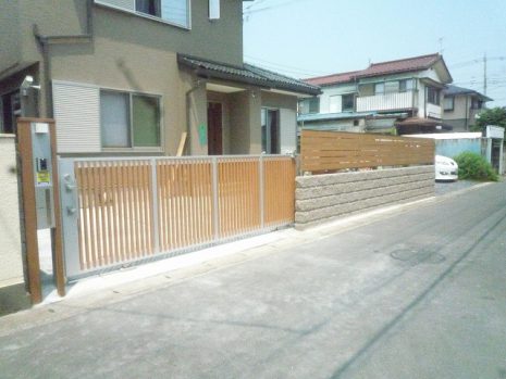 【久喜市】　門まわりは同色で統一 NO.158