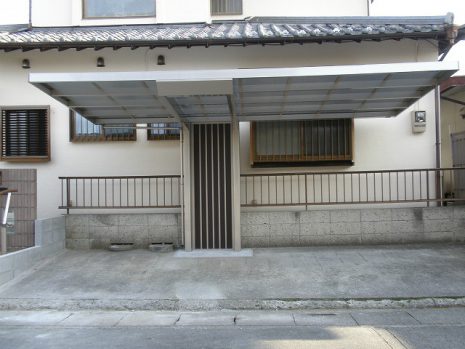 【久喜市】　一本柱のカーポート NO.64