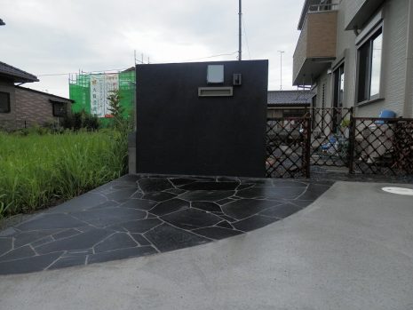 【久喜市】　和風モダンな外構に仕上がりました NO.327