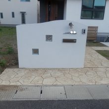 外壁に合わせた門塀 NO.462の施工写真メイン