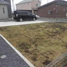 土間と天然芝で駐車場を施工 NO.471の施工写真3
