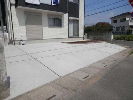 【久喜市】　駐車場を舗装してすっきりと NO.482