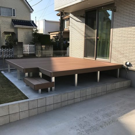 埼玉県越谷市　特大ウッドデッキでいこいの場を NO.516