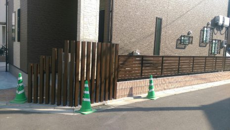 埼玉県川越市　木目で統一のフェンス工事 NO.625