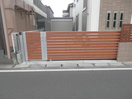 【蓮田市】　クローズ外構に施工いたしました NO.613