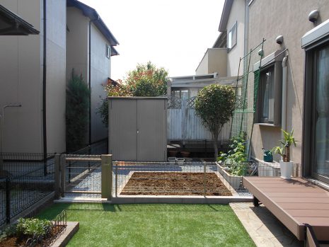 【久喜市】　花壇、サークルでお庭がゴージャスに NO.642