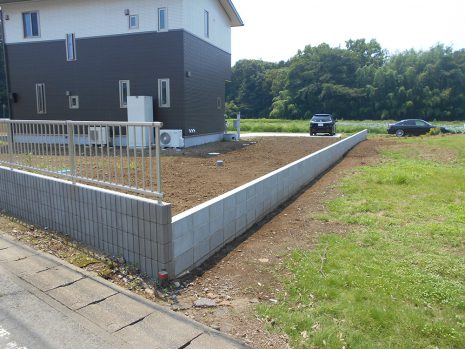 茨城県境町　境界ブロック工事いたしました。NO.657