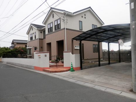埼玉県のカーポート　塀交換で明るいイメージ NO.680