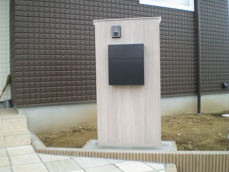【久喜市】　門袖は木目調でお洒落に NO.713