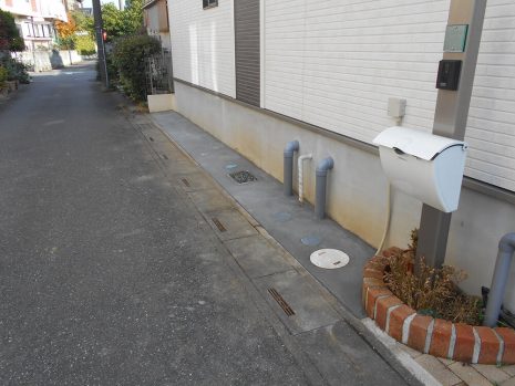 埼玉県越谷市 雑草対策はザバーンと土間で NO.764