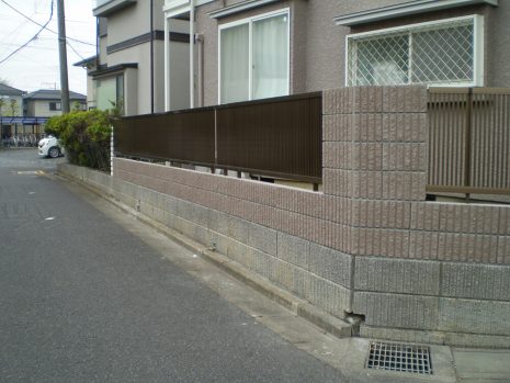 【久喜市】　立木伐根工事から目隠しフェンス NO.768