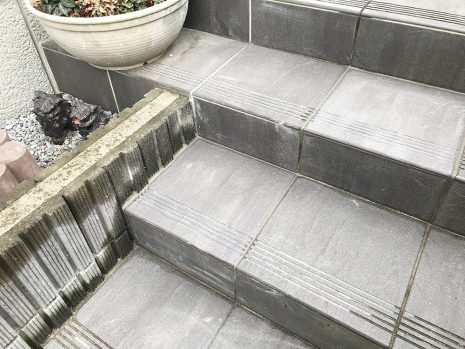 埼玉県幸手市　タイル貼り替え工事 NO.812