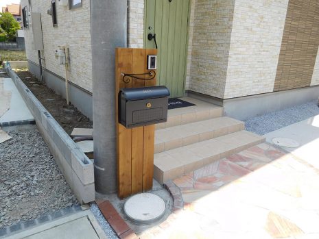 埼玉県春日部市　コンパクトな門まわり NO.876