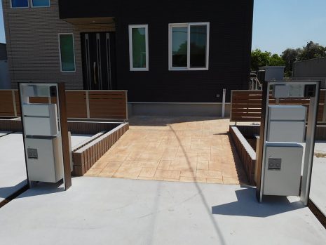 埼玉県さいたま市　機能門柱をダブルで NO.880