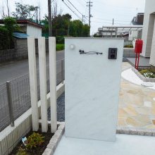 機能門柱はLIXILのファンクションユニット NO.942の施工写真メイン