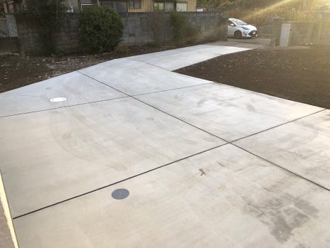 【久喜市】　駐車場・犬走り工事 NO.1020