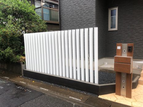 埼玉県さいたま市　白い汎用部材でアクセント NO.1098