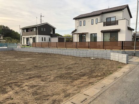 埼玉県北本市　境界フェンスをブロックで NO.1091