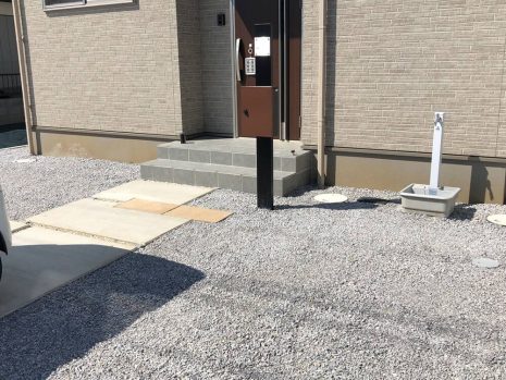 埼玉県熊谷市　ブロック積みと雑草対策工事 NO.1166