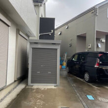 【バイクガレージ工事】イナバ バイク保管庫 FM-1526SD スタンダード　No.2577の施工写真1
