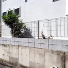 ブロック塀解体積みなおし　フェンス設置工事No.2570の施工写真メイン