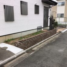 タイルテラス　目隠しフェンス　花壇施工　No.2555の施工写真メイン
