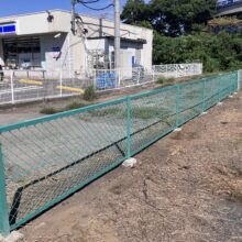メディカルクリニック　ネットフェンス新設工事　No.2632の施工写真メイン