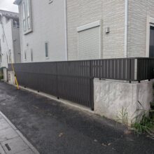 植栽伐採・抜根　目隠しフェンス　リフォーム外構工事　No.2639の施工写真メイン