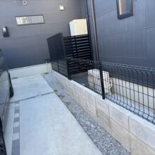 リフォーム外構工事[目隠しフェンス・人工芝]　No.2717の施工写真メイン