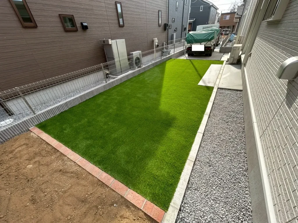 埼玉県上尾市　外構リフォーム【人工芝　工事】No.2750