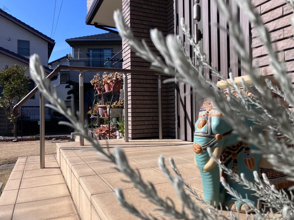 埼玉県春日部市　手摺り工事　【LIXIL グリップライン】No.2755