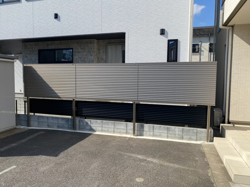 埼玉県八潮市　プライバシーフェンス設置工事　No.2787