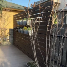 (木樹脂フェンス・木樹脂デッキ)外構リフォーム　No.2778の施工写真メイン