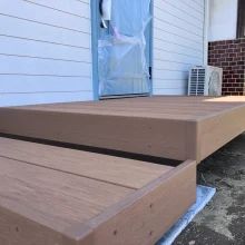 人工木ウッドデッキ　三協アルミ　ヴィラウッド　No.2782の施工写真2