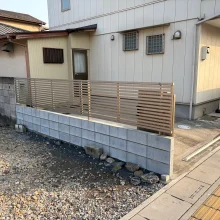 久喜市　ブロック・目隠しフェンス修繕工事　No.2801の施工写真メイン