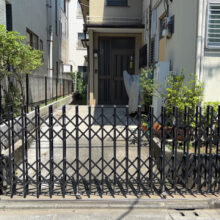 境界塀改修工事(CB6段撤去仕様)・ネットフェンス新設　No.2888の施工写真2