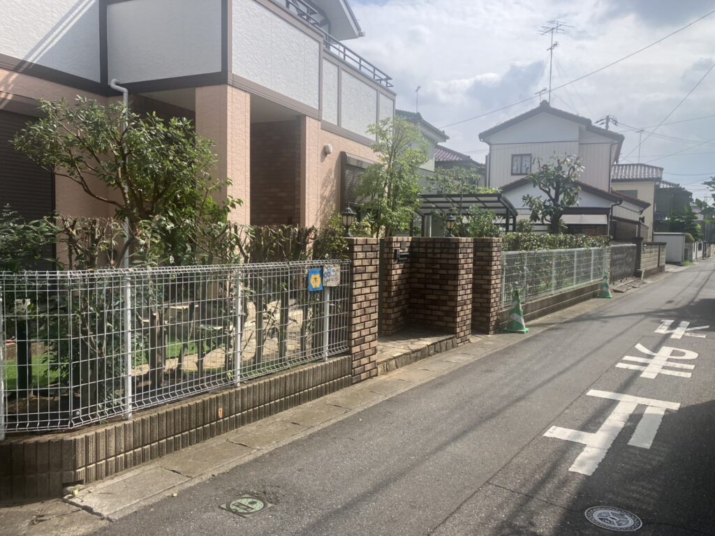 【久喜市】　植栽選定・伐採・雑草撤去工事　No.2936